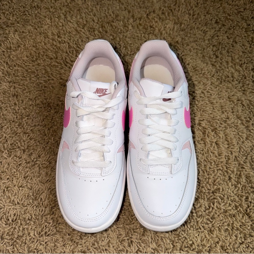 Women’s Nike Gamma Force Playful Pink Size 8 - Picture 4 of 8